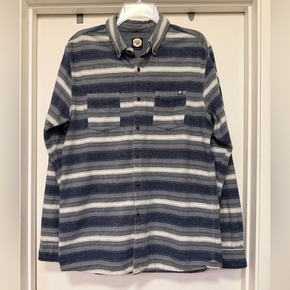 Rip Curl Craft striped flannel button down - size L - blue/white